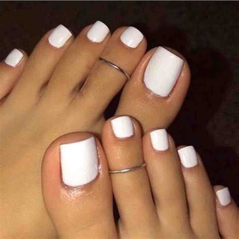 false toenails